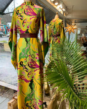 Load image into Gallery viewer, Vintage Caftan B Altman