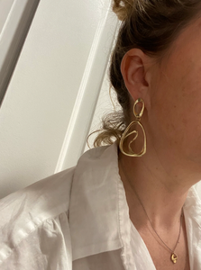 Oeuf Earrings