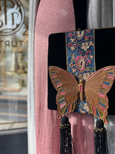 Load image into Gallery viewer, Velvet butterfly Bag
