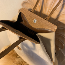 Load image into Gallery viewer, Roberta Di Camerino Bag
