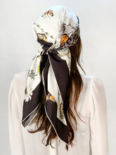 Load image into Gallery viewer, Leopard Garden Scarf
