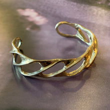 Load image into Gallery viewer, Renee Frances Sailor knot bracelet
